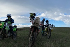 Cu motoru ar ogoru (2020)